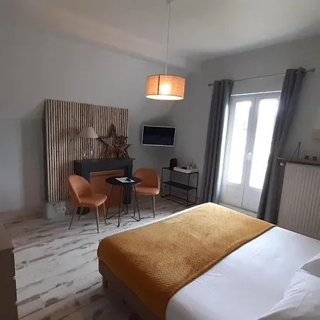 La Roseraie Πανσιόν 3*