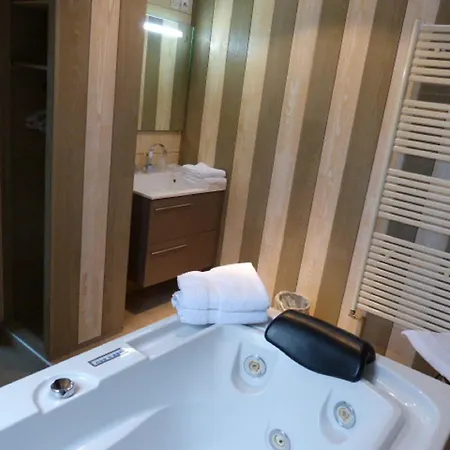 La Roseraie 3* Saint-Étienne-au-Mont